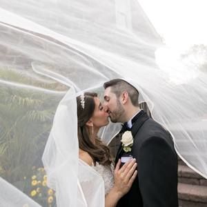 Meet your Posher, Adina